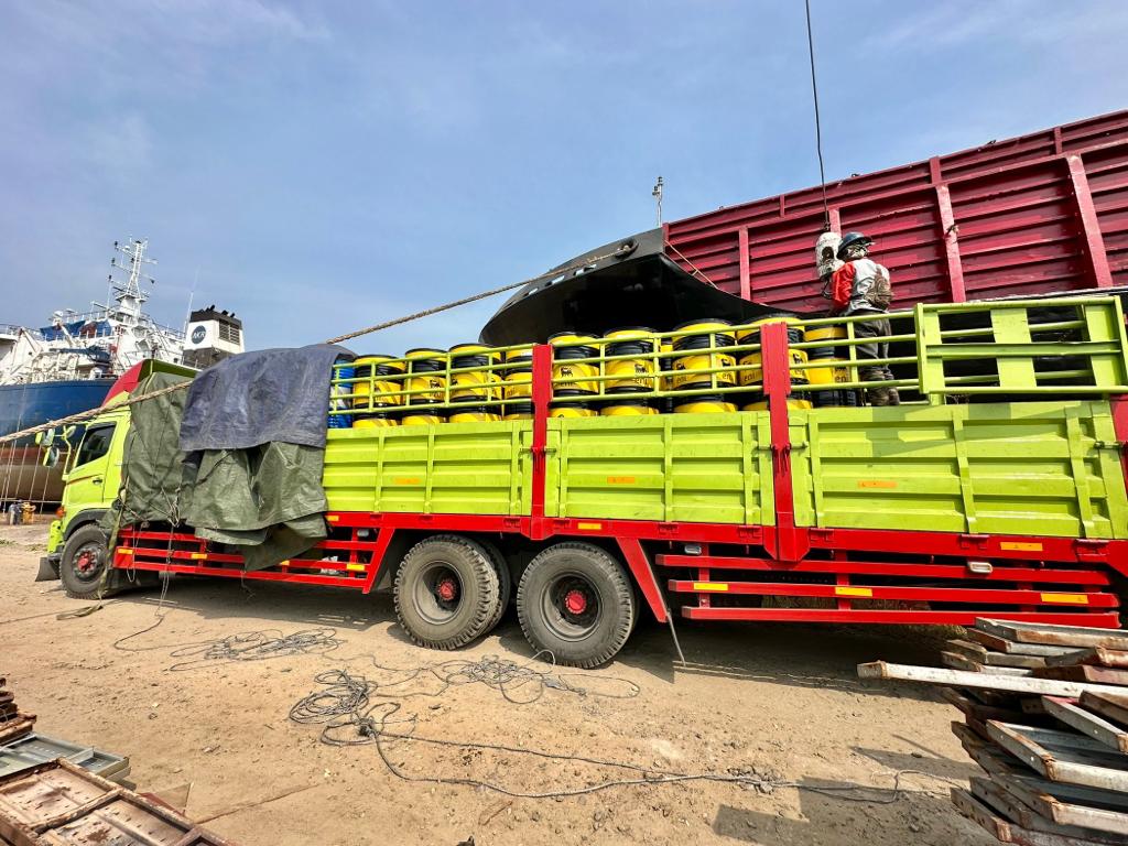 pelumas untuk kapal